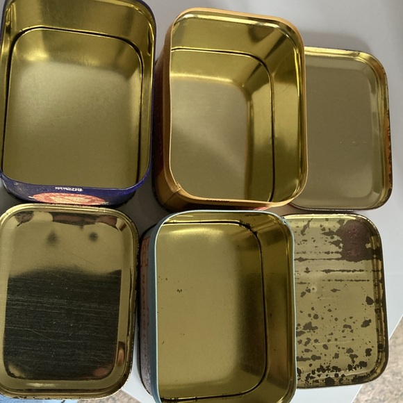 3/$15 Vintage Small Advertising Tins - Picture 5 of 8